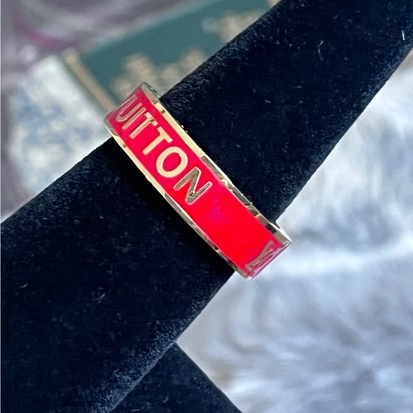 🩷Louis Vuitton Red Logo Ring 🩷 - Picture 12 of 12